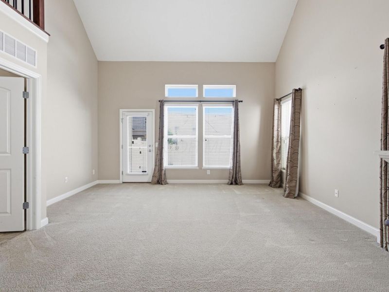 6810 John Drive, Canal Winchester, OH 43110 Photo 10