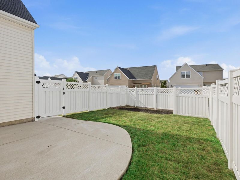 6810 John Drive, Canal Winchester, OH 43110 Photo 35