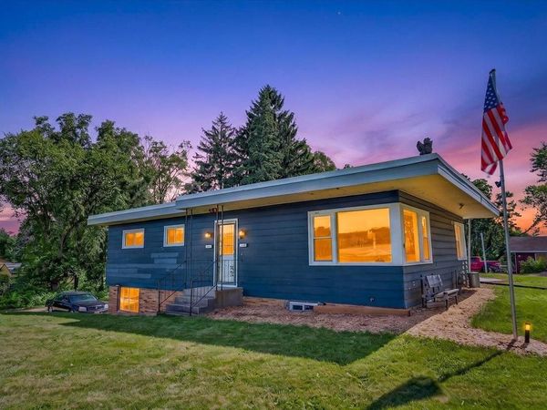 3142 Larsen Road, Madison, WI 53711