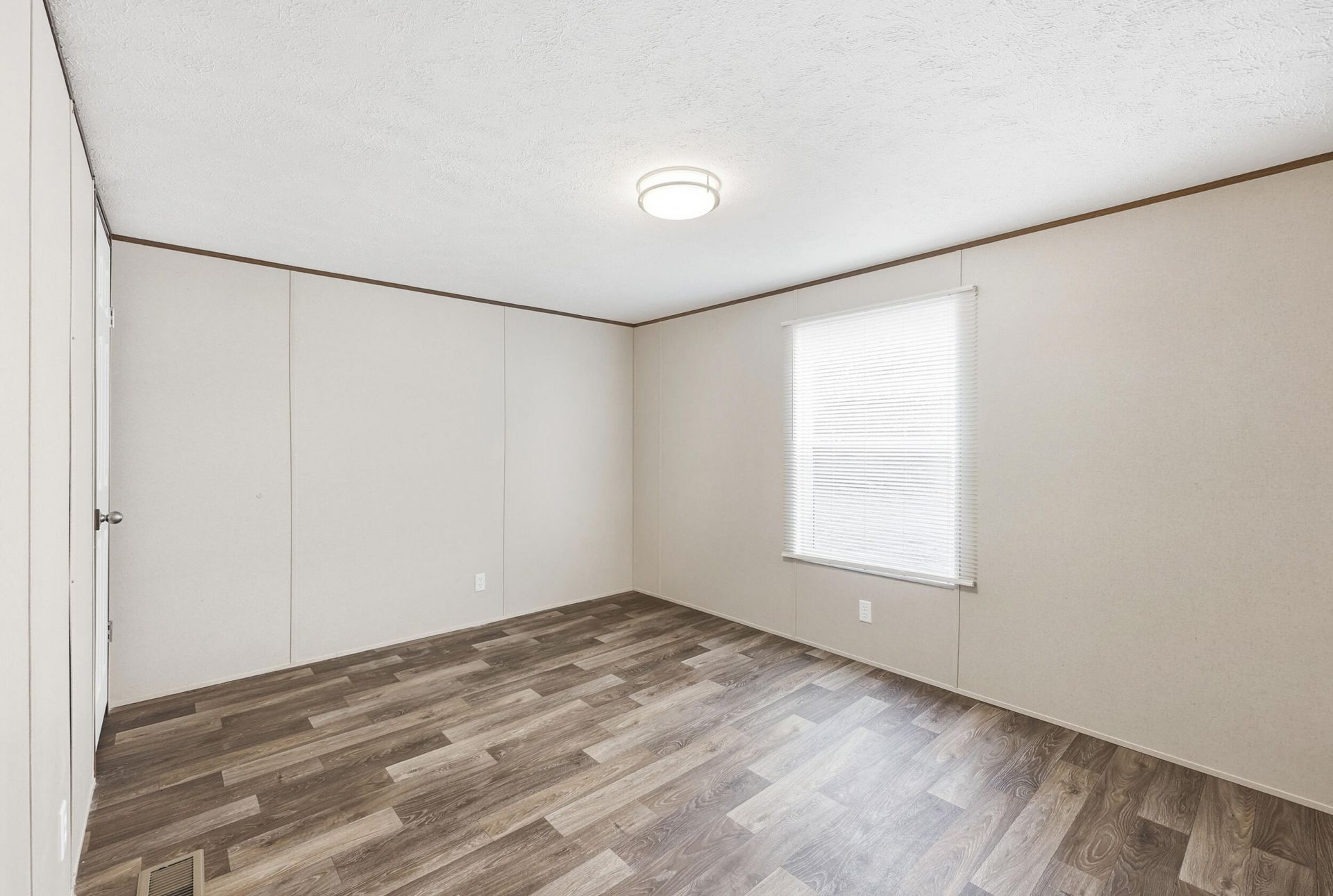 1222 Birch Creek Road Photo 14