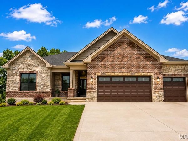 206 Timber Crest , Washington, MO 63090