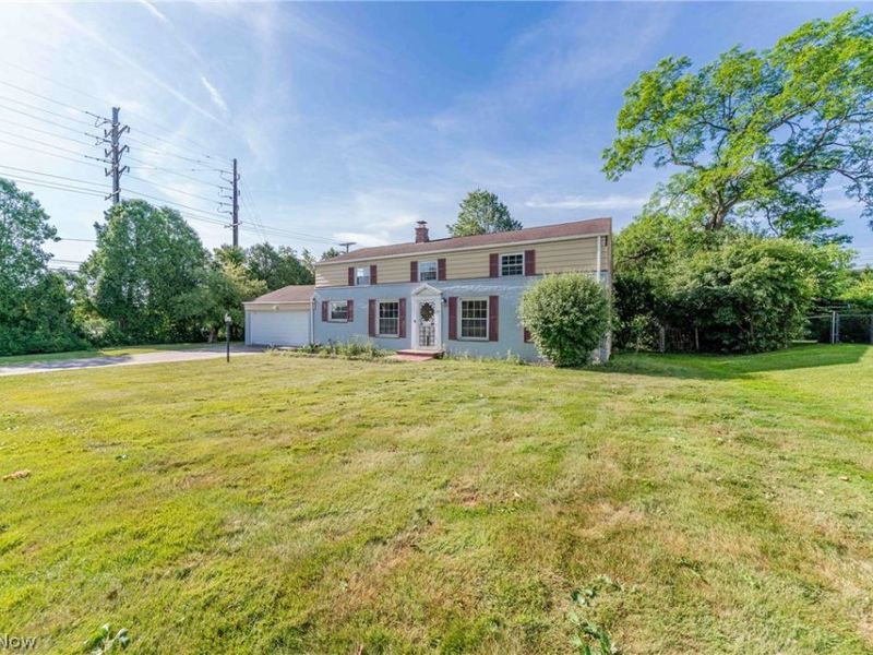 25542 Concord Drive, Beachwood, OH 44122 Photo 2