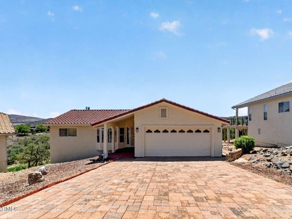 1812 READING Lane, Prescott, AZ 86301