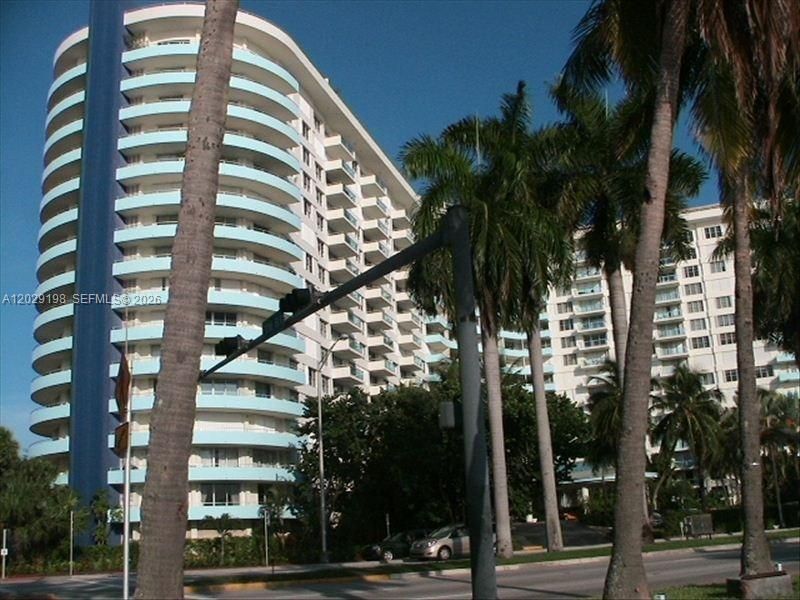 5161 Collins Ave , Unit 909, Miami Beach, FL 33140 Photo
