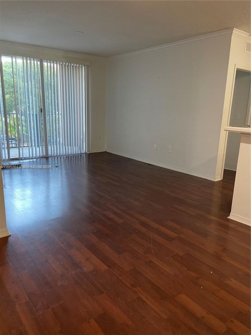 6861 SW 44th St , Unit 209, Miami, FL 33155 Photo