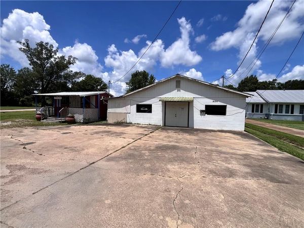 334 S PRESTON Street, Marksville, LA 71351