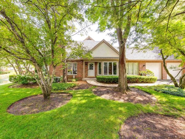 1138 Lynette Drive, Lake Forest, IL 60045