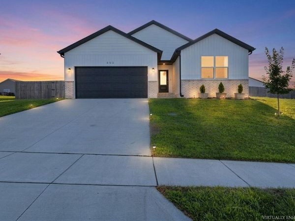 403 N Cheyenne Valley Road , Nixa, MO 65714