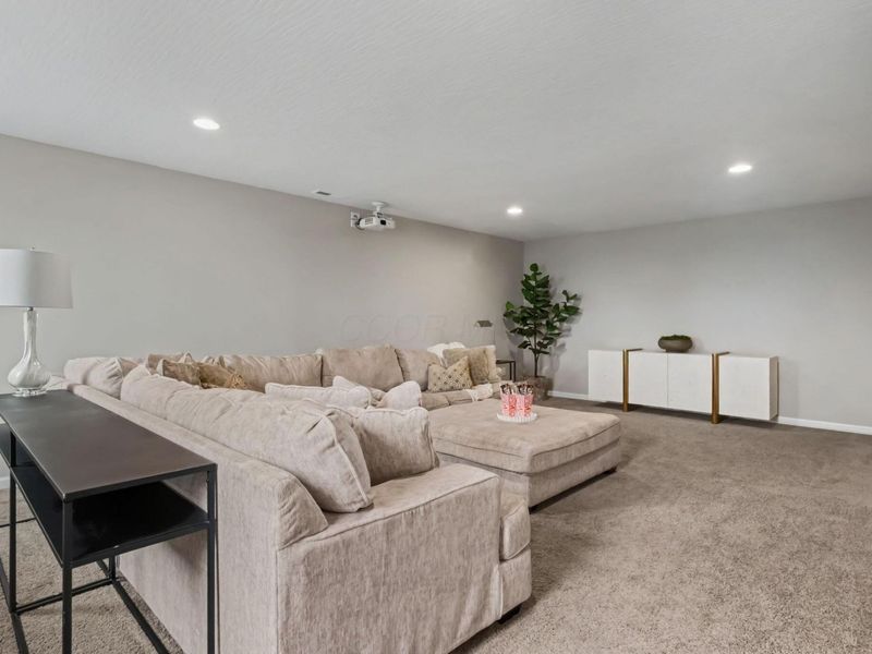 7965 Narrow Leaf Drive, Blacklick, OH 43004 Photo 32