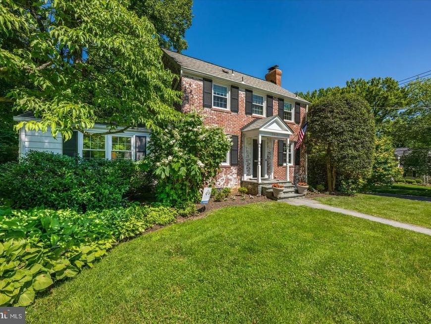 5901 Devonshire Drive , Bethesda, MD 20816 Main Photo