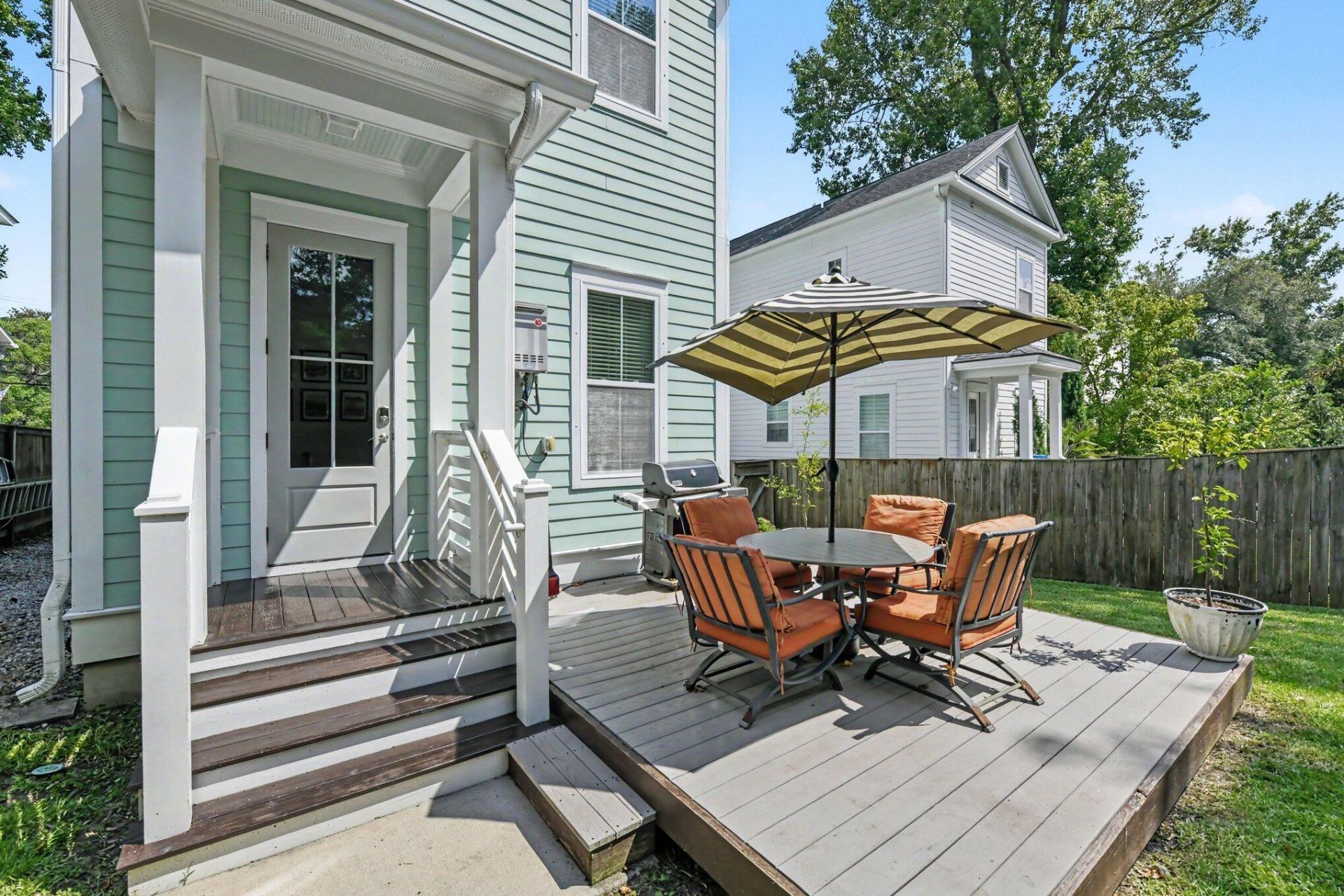 4619 Oakwood Avenue Photo 24