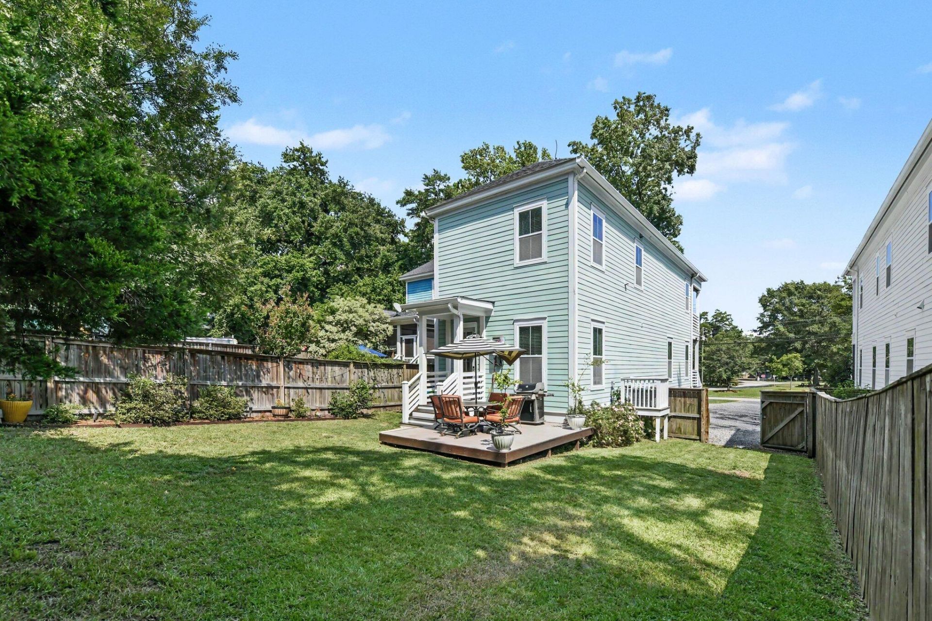 4619 Oakwood Avenue Photo 26