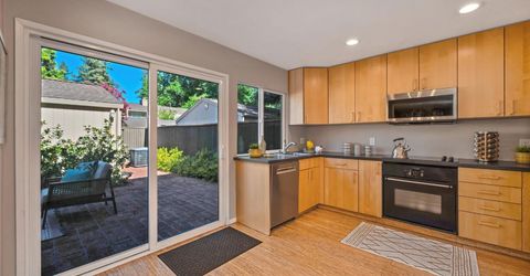 518 Hartnell, Sacramento, CA 95825 Photo
