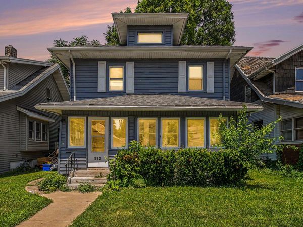123 E Victoria Street, South Bend, IN 46614
