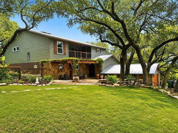 2905 Newton DR , Lago Vista, TX 78645