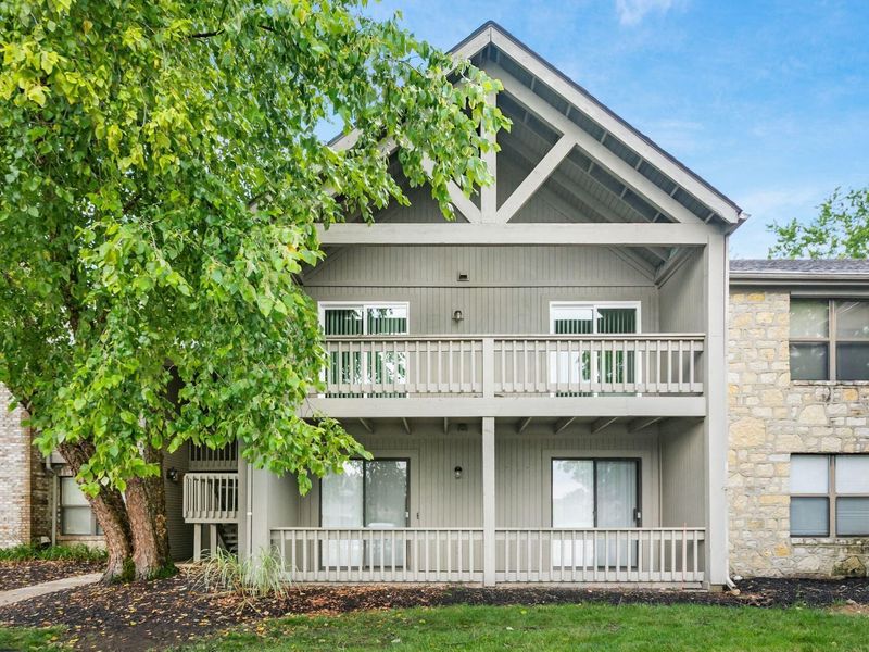 5315 Stonemeadow Avenue, Unit F, Columbus, OH 43220 Photo 3