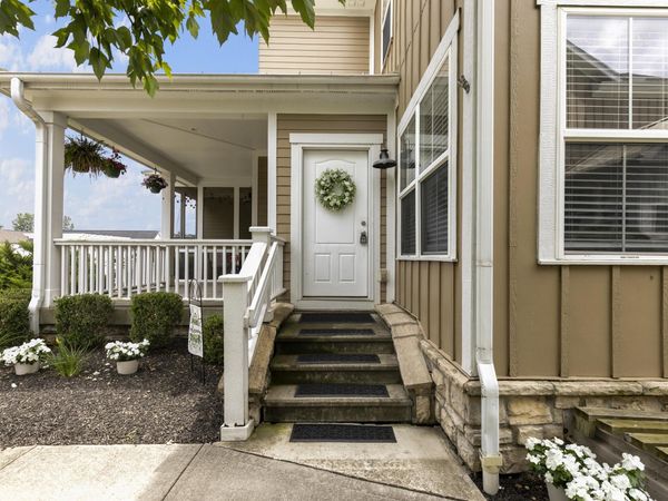 45 Traditions Way , Powell, OH 43065