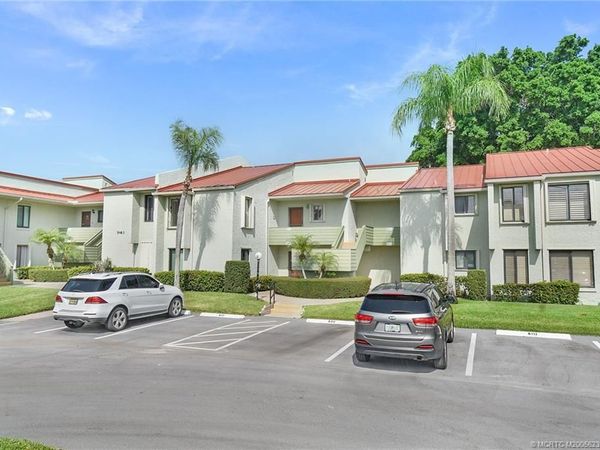 5463 SE Miles Grant Road, Unit B212, Stuart, FL 34997