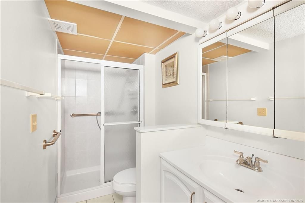 5463 SE Miles Grant Road, Unit B212, Stuart, FL 34997 Photo