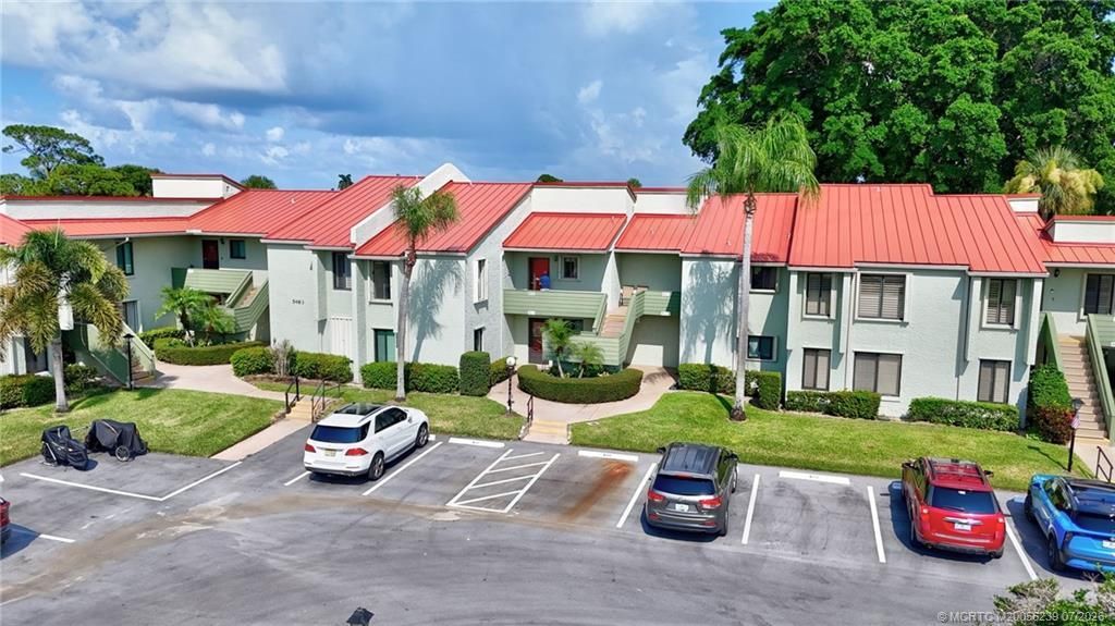 5463 SE Miles Grant Road, Unit B212, Stuart, FL 34997 Photo