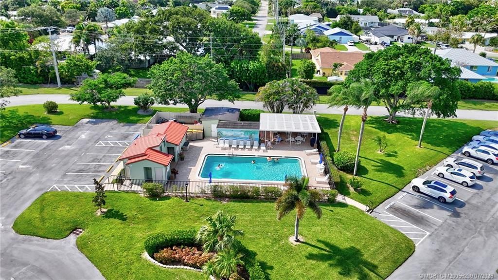 5463 SE Miles Grant Road, Unit B212, Stuart, FL 34997 Photo