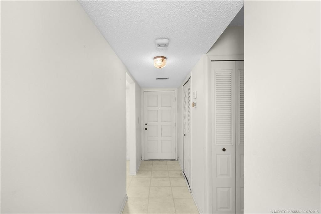 5463 SE Miles Grant Road, Unit B212, Stuart, FL 34997 Photo