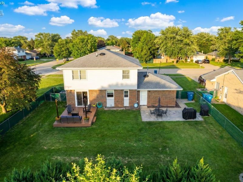 804 Grant Street, Port Clinton, OH 43452 Photo 4