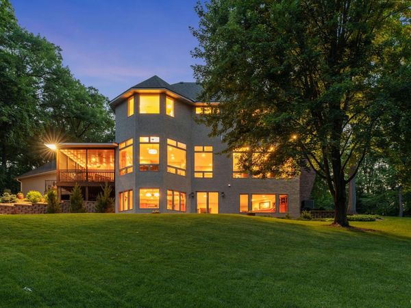 720 Timber Lane, Shoreview, MN 55126