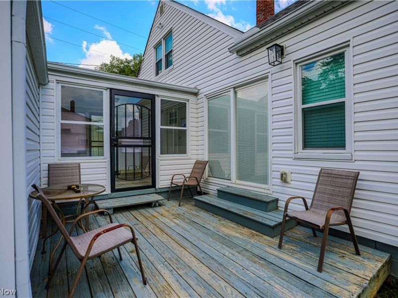 492 E Woodsdale Avenue, Akron, OH 44301 Photo 12