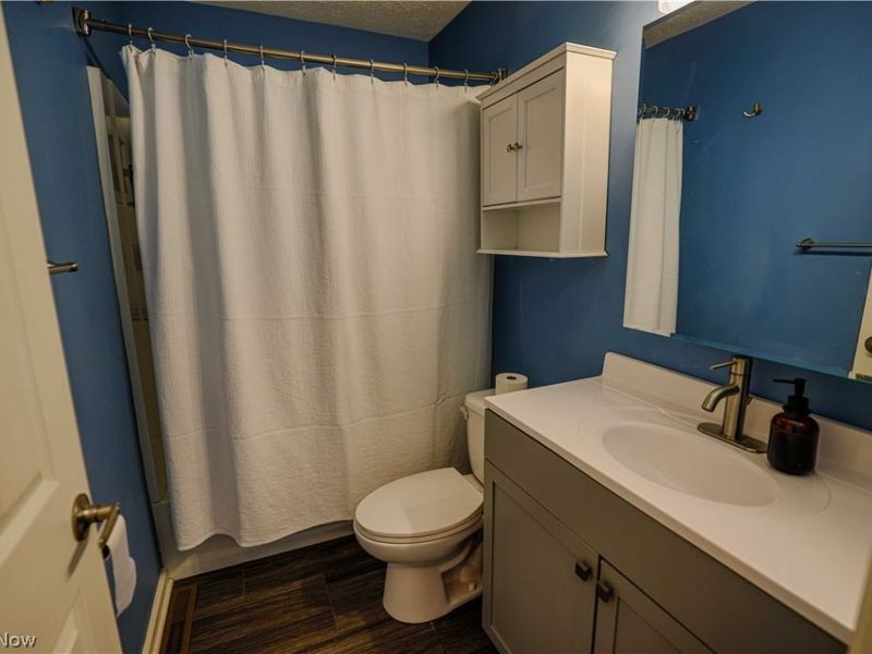 492 E Woodsdale Avenue, Akron, OH 44301 Photo 26