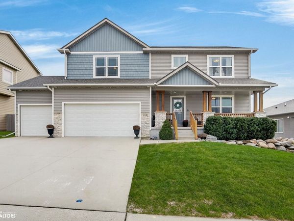 318 W High Road, Norwalk, IA 50211