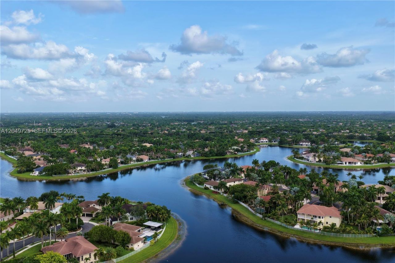 1333 Majesty Ter , Weston, FL 33327 Photo