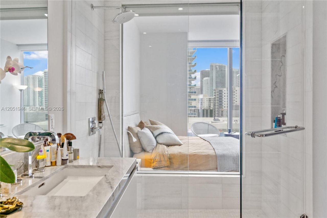 700 NE 26th Ter , Unit 1005, Miami, FL 33137 Photo