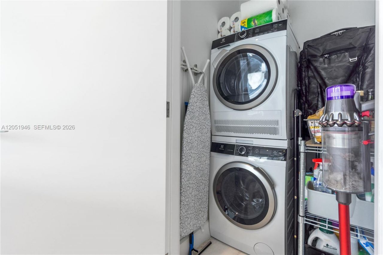700 NE 26th Ter , Unit 1005, Miami, FL 33137 Photo