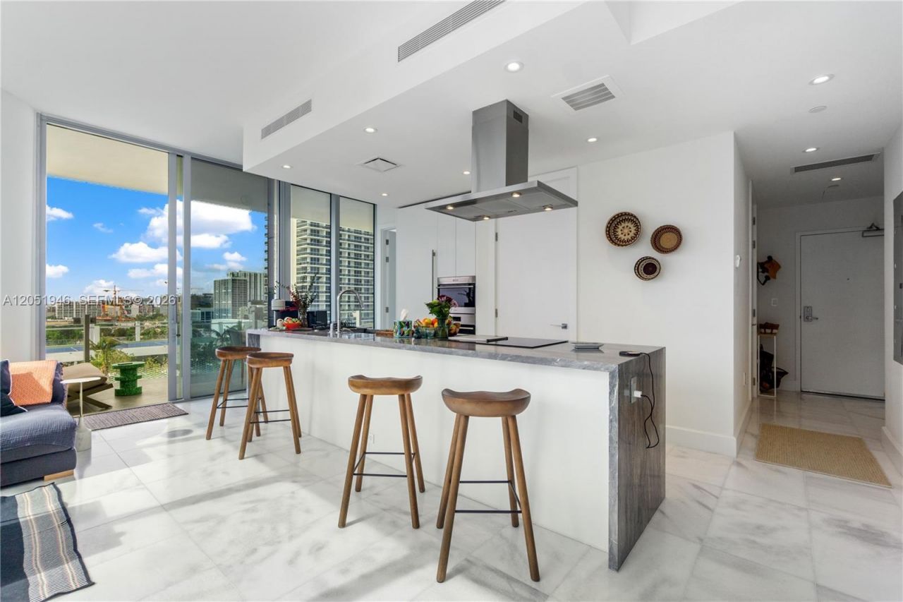 700 NE 26th Ter , Unit 1005, Miami, FL 33137 Photo