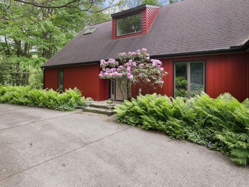 261 Fern Hill Drive , Granville, OH 43023 Photo 4