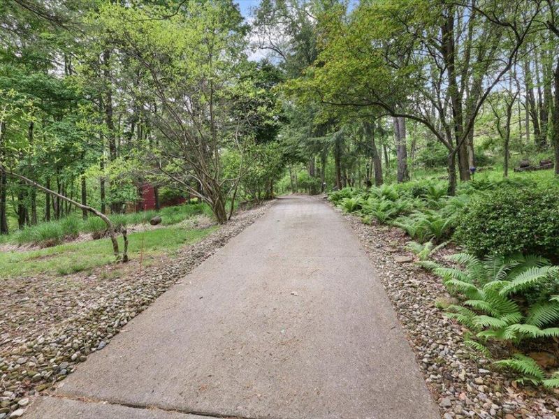 261 Fern Hill Drive , Granville, OH 43023 Photo 8