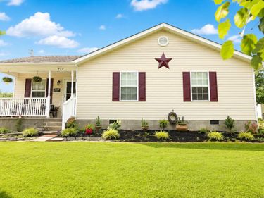 222 Kentucky Avenue, Junction City, KY 40440
