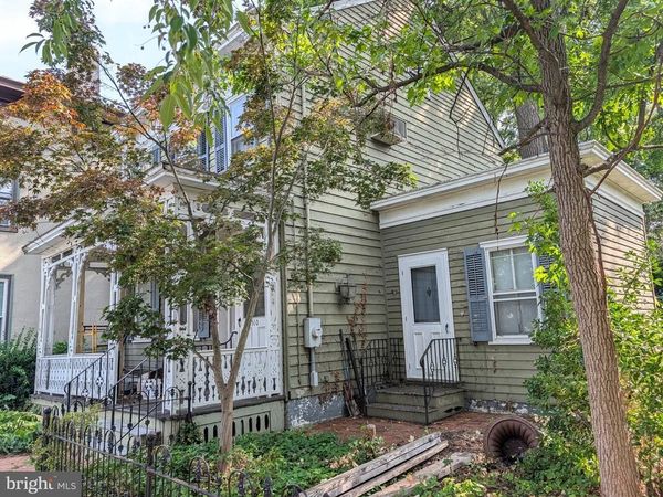 510 FARNSWORTH AVENUE , BORDENTOWN, NJ 08505