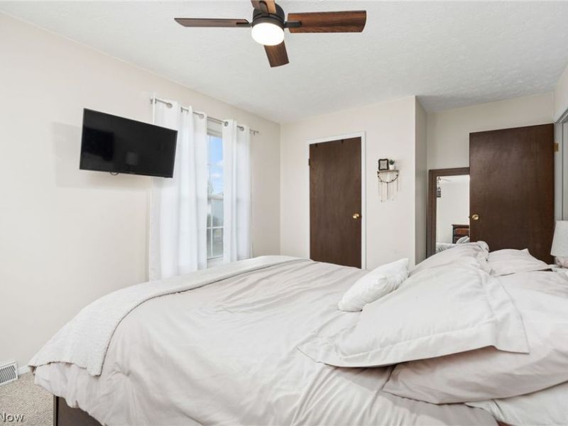 277 Canterbury Lane, Unit D-34, Medina, OH 44256 Photo 11