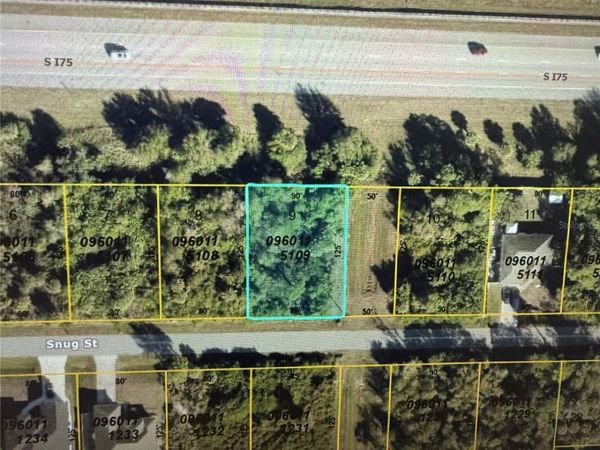SNUG STREET , NORTH PORT, FL 34286