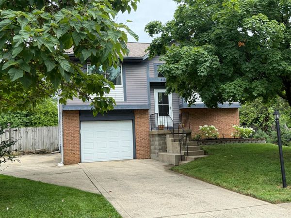 4375 Shirlene Drive , Grove City, OH 43123