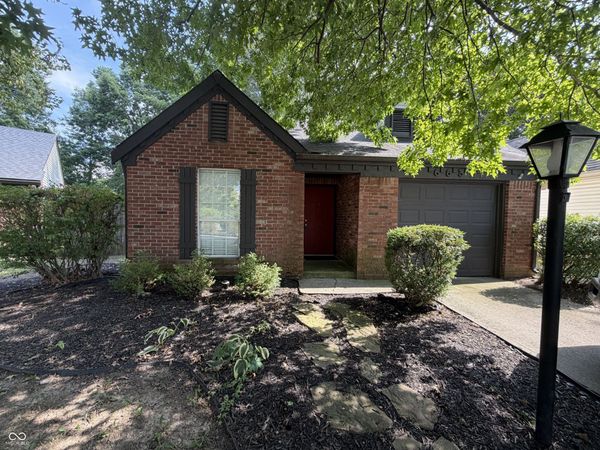 6835 Colony Pointe S Drive , Indianapolis, IN 46250