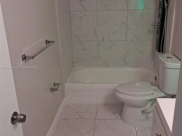 7245 NW 173rd Dr, Unit 2502, Hialeah, FL 33015