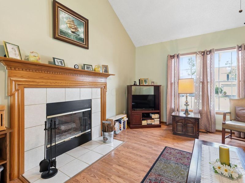 5703 Silver Spurs Lane, Galloway, OH 43119 Photo 11