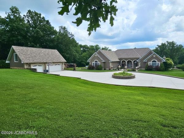 2805 STATE ROAD AA , Holts Summit, MO 65043