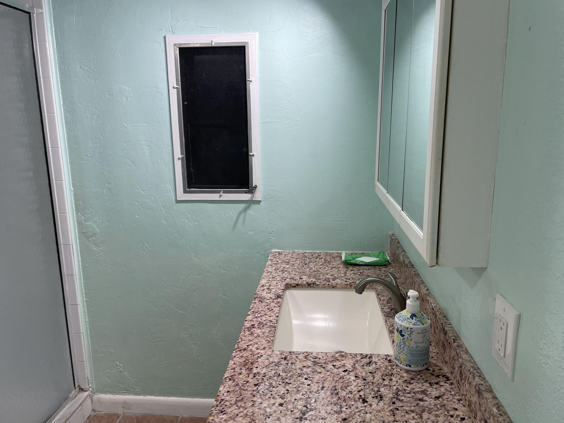 1656 Pine Channel Drive, Little Torch Key, FL 33042 Photo