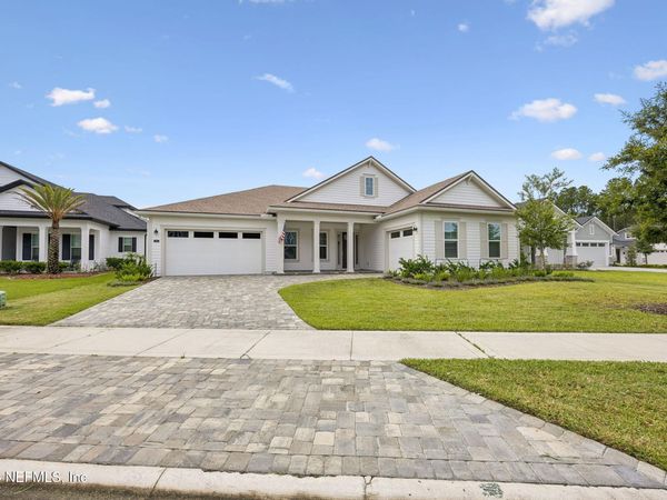 460 SHINNECOCK Drive, St. Johns, FL 32259
