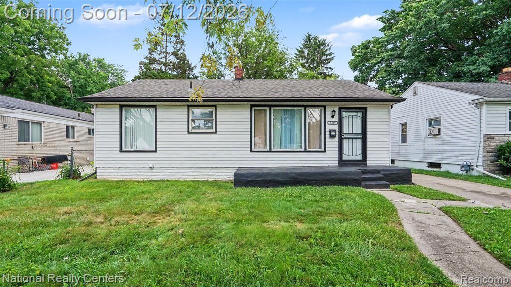 1329 Woodland Drive, Inkster, MI 48141 Main Photo