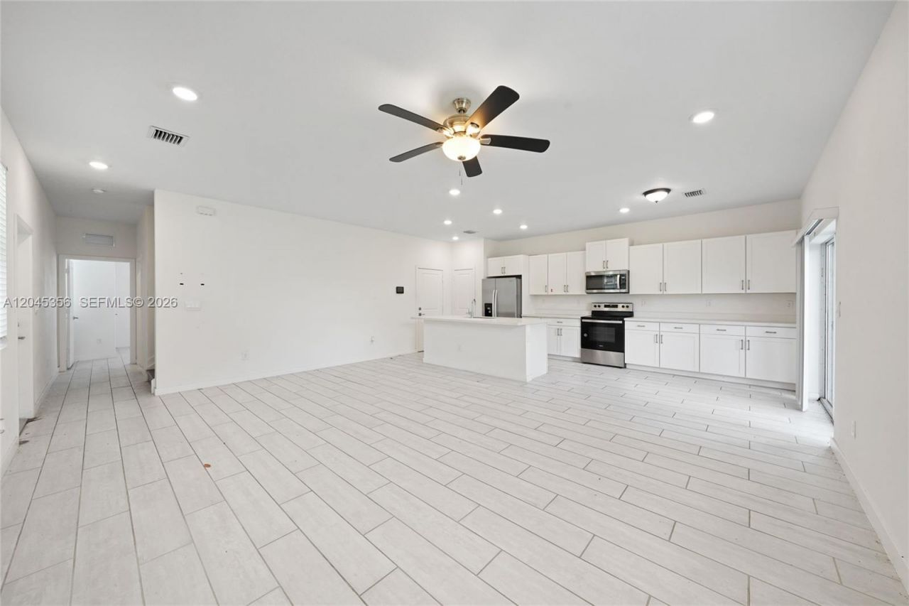763 SE 17th St, Homestead, FL 33034 Photo